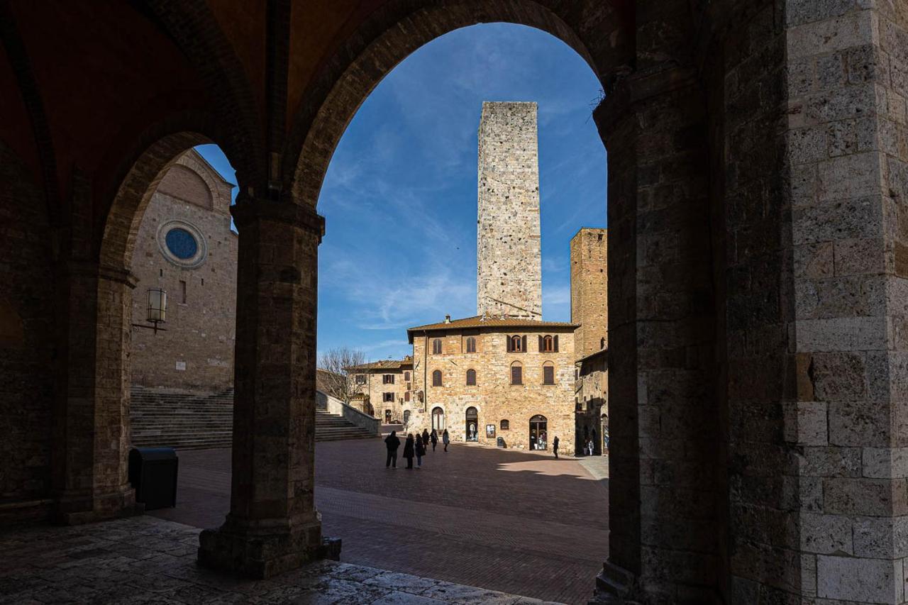 Torre Salvucci Maggiore Medieval Tower Experience 산지미냐노 외부 사진