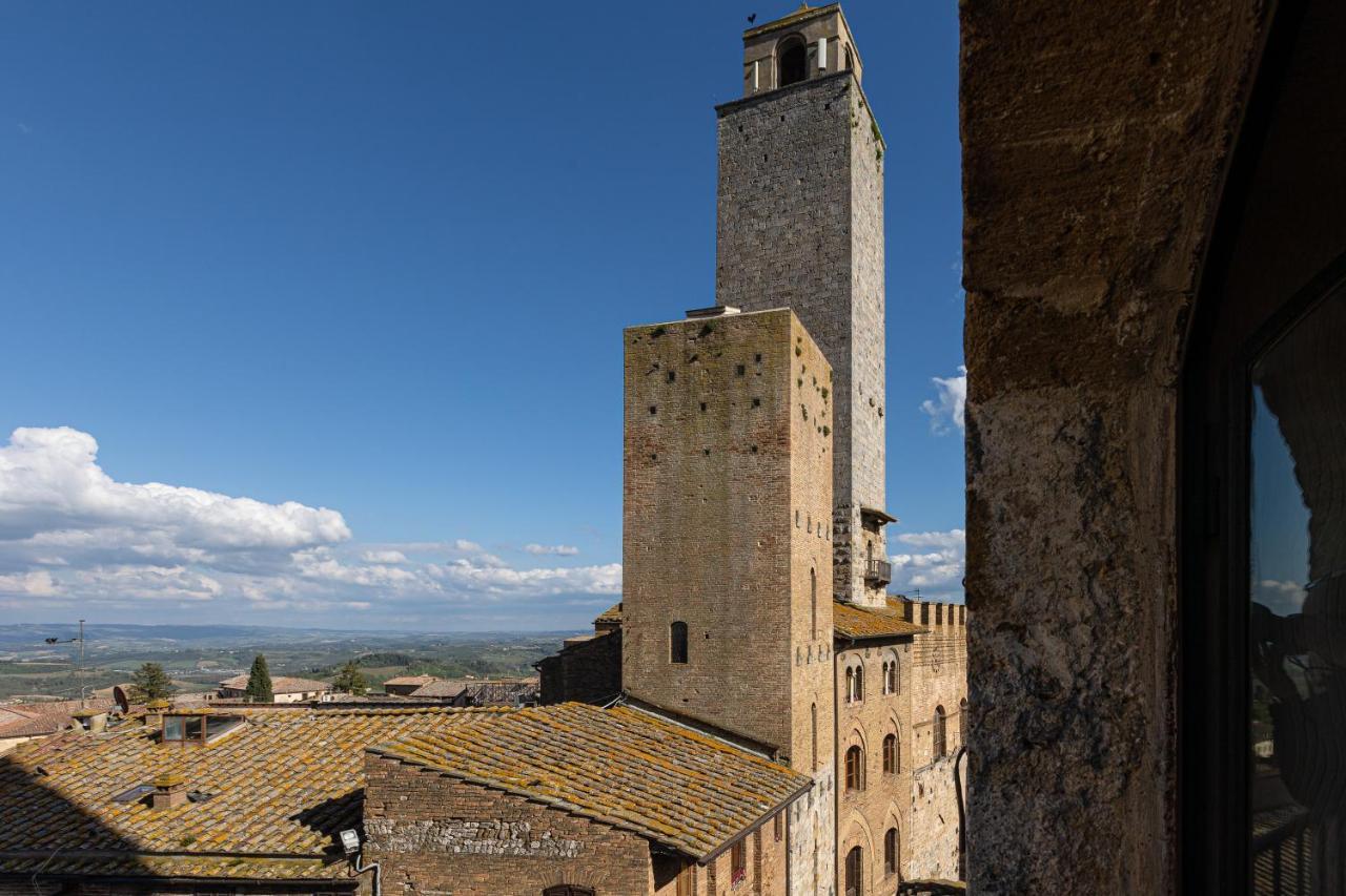 Torre Salvucci Maggiore Medieval Tower Experience 산지미냐노 외부 사진