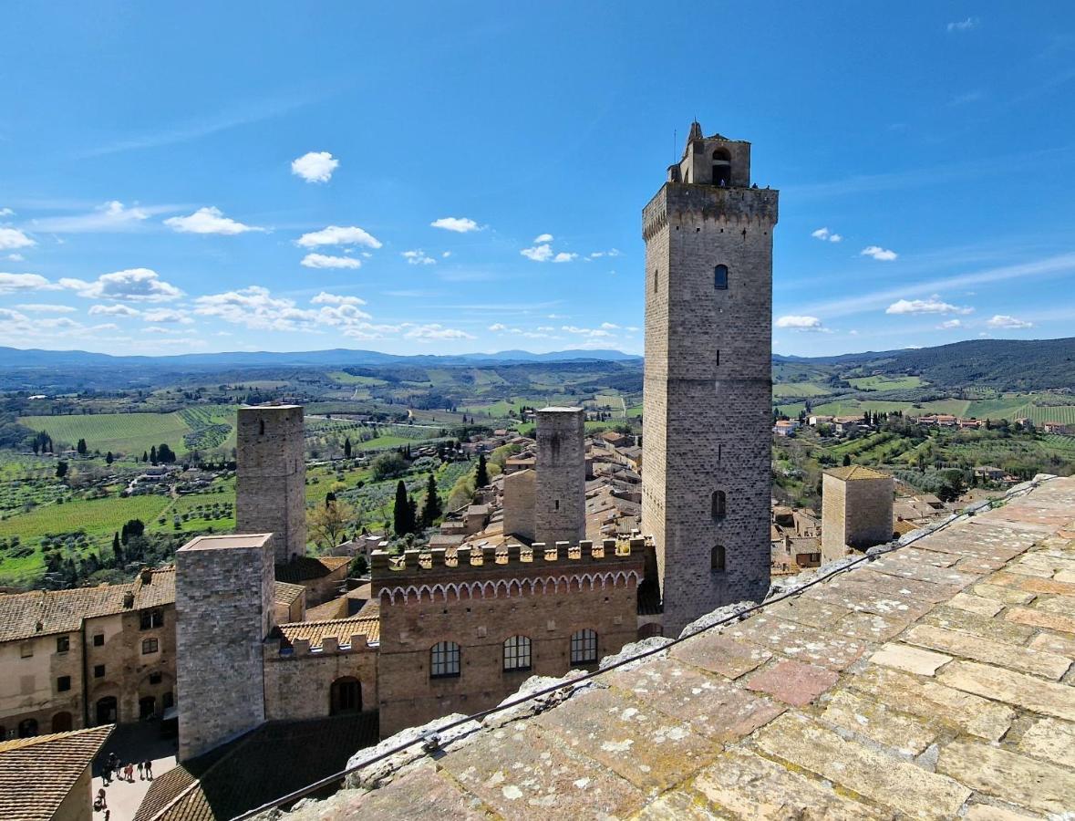 Torre Salvucci Maggiore Medieval Tower Experience 산지미냐노 외부 사진
